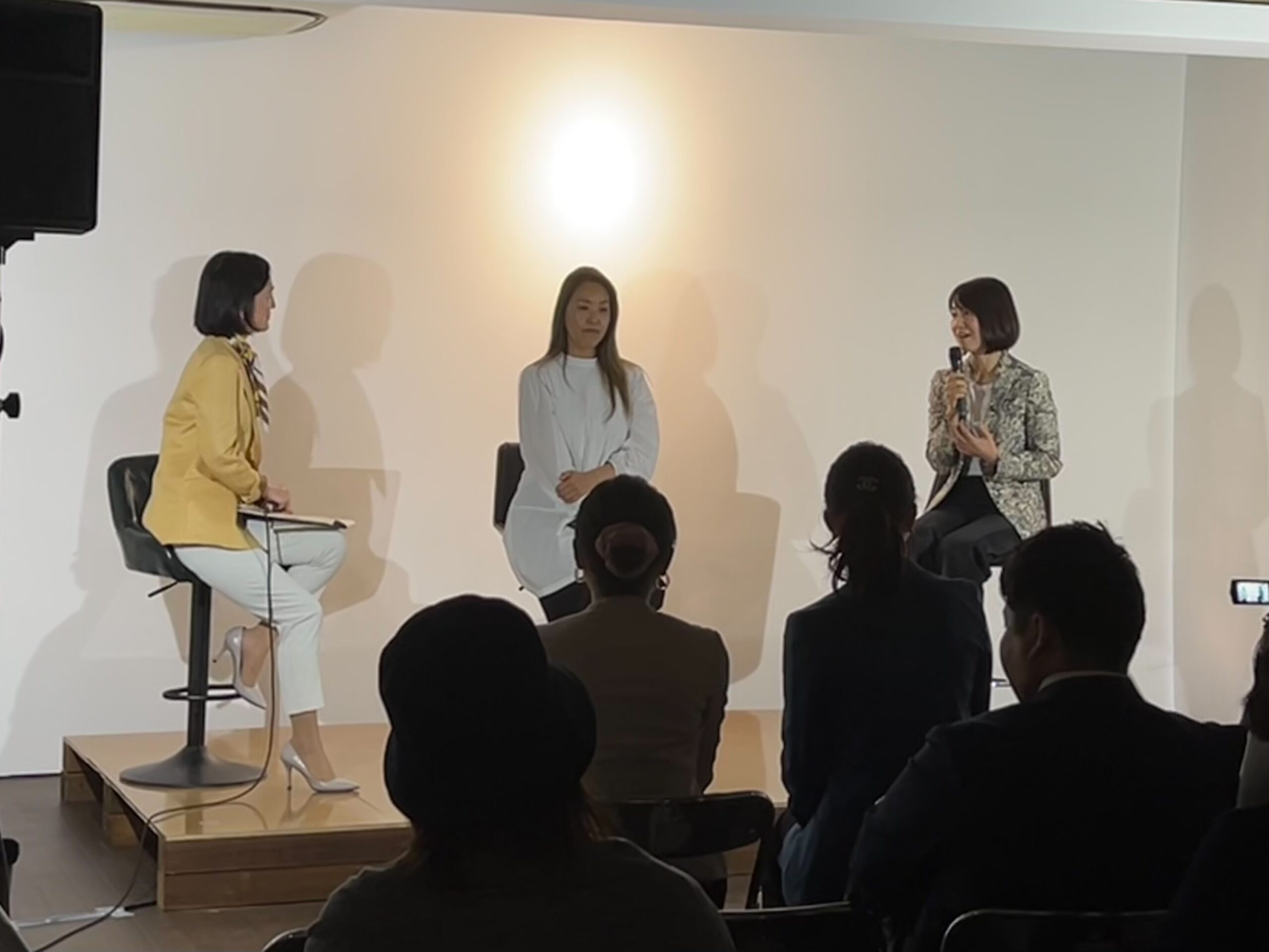 「Luciortaリリース記念イベント」内トークショーにロングライフホールディング社長桜井ひろみが登壇いたしました